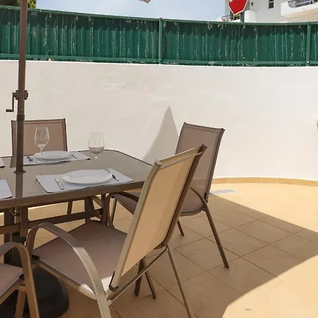 Mitto - Private Swimming Pool - Wifi - Ac - By Bedzy